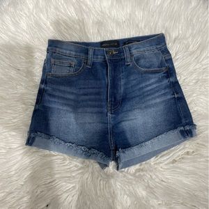 Kendal & Kyle denim shorts